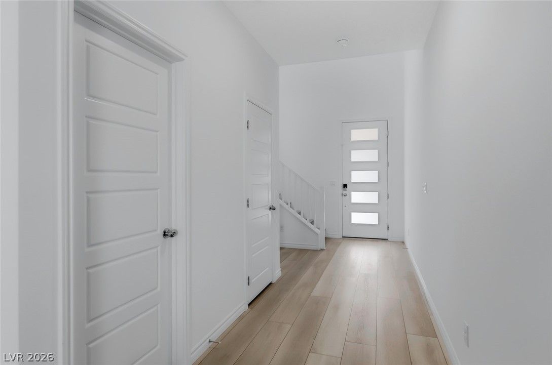 290 Robson Ridge Lane — photo 3