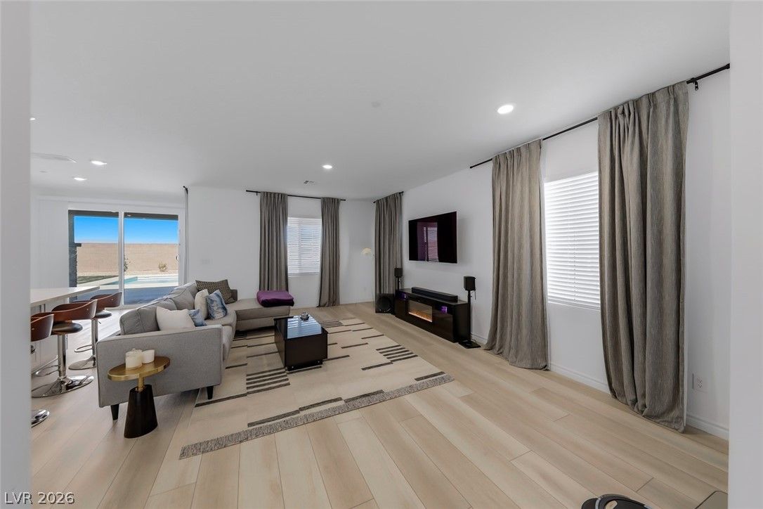 290 Robson Ridge Lane — photo 5