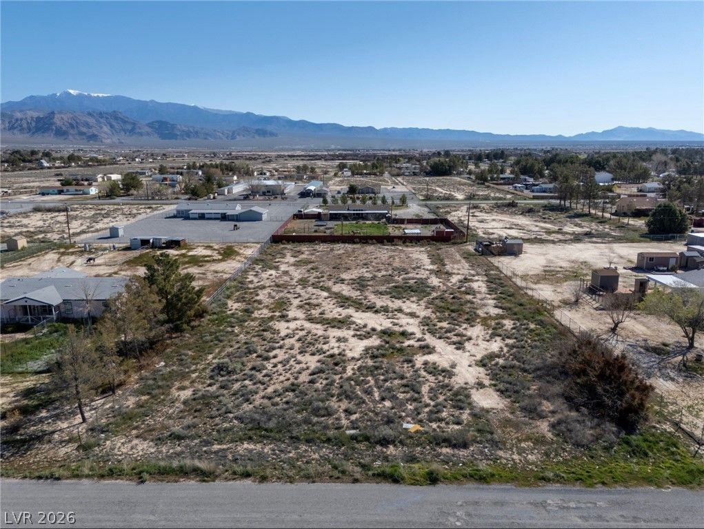 4741 Melissa Lane — photo 4 of 5