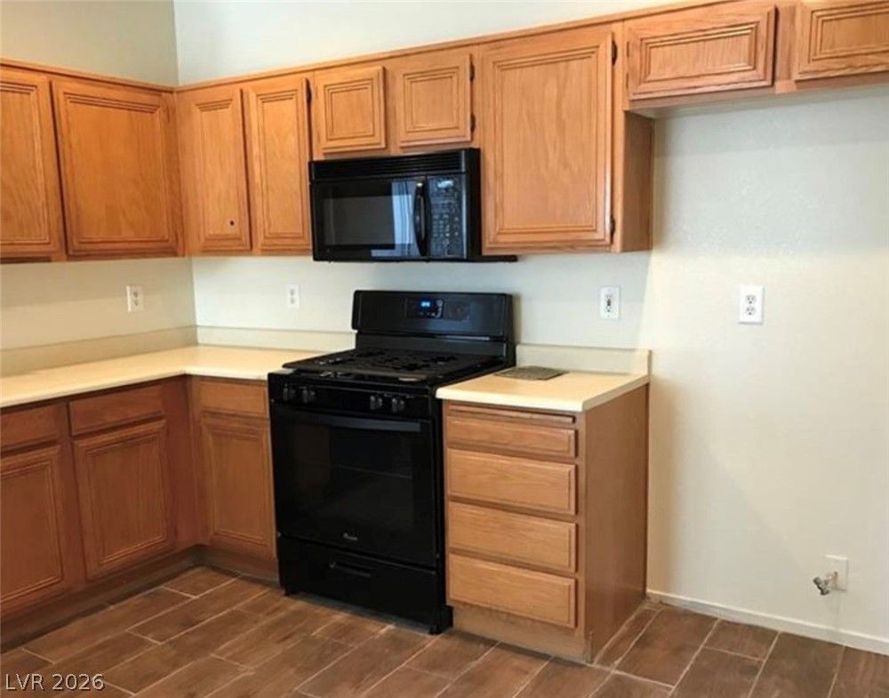 1489 Silver Sunset Drive — photo 3