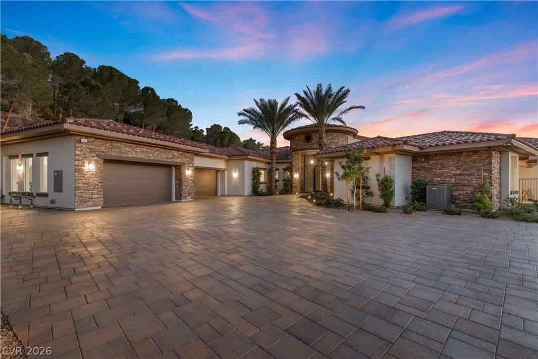 1 Costa Del Sol Court — photo 2
