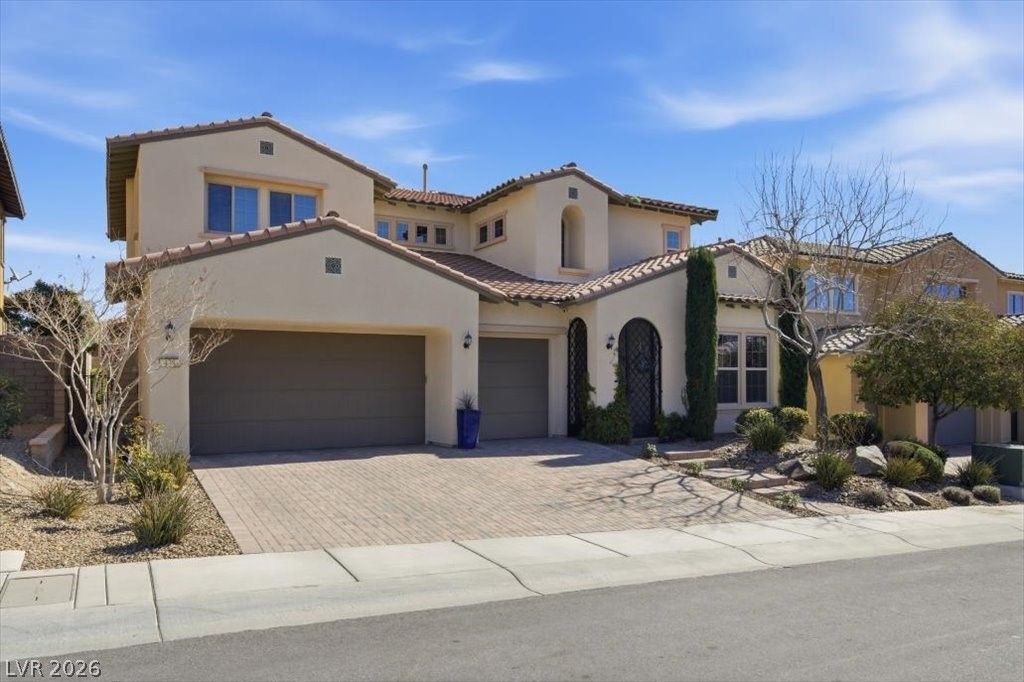 438 Paso De Montana Street — photo 1