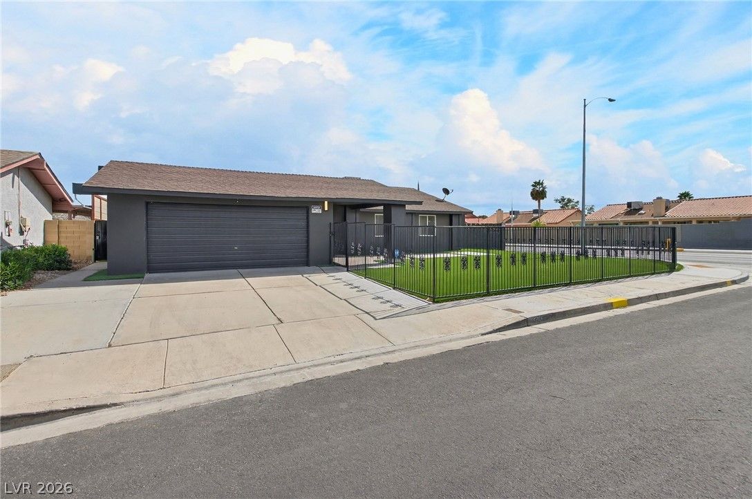 5270 Sepulveda Boulevard — photo 2