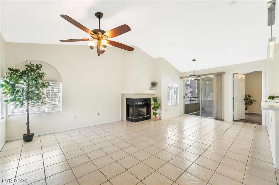 2251 Wigwam Parkway 1324 — photo 5