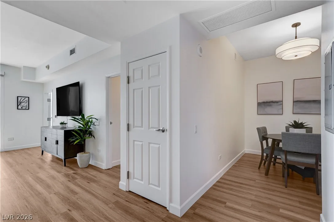 200 West Sahara Avenue 2307 — photo 4