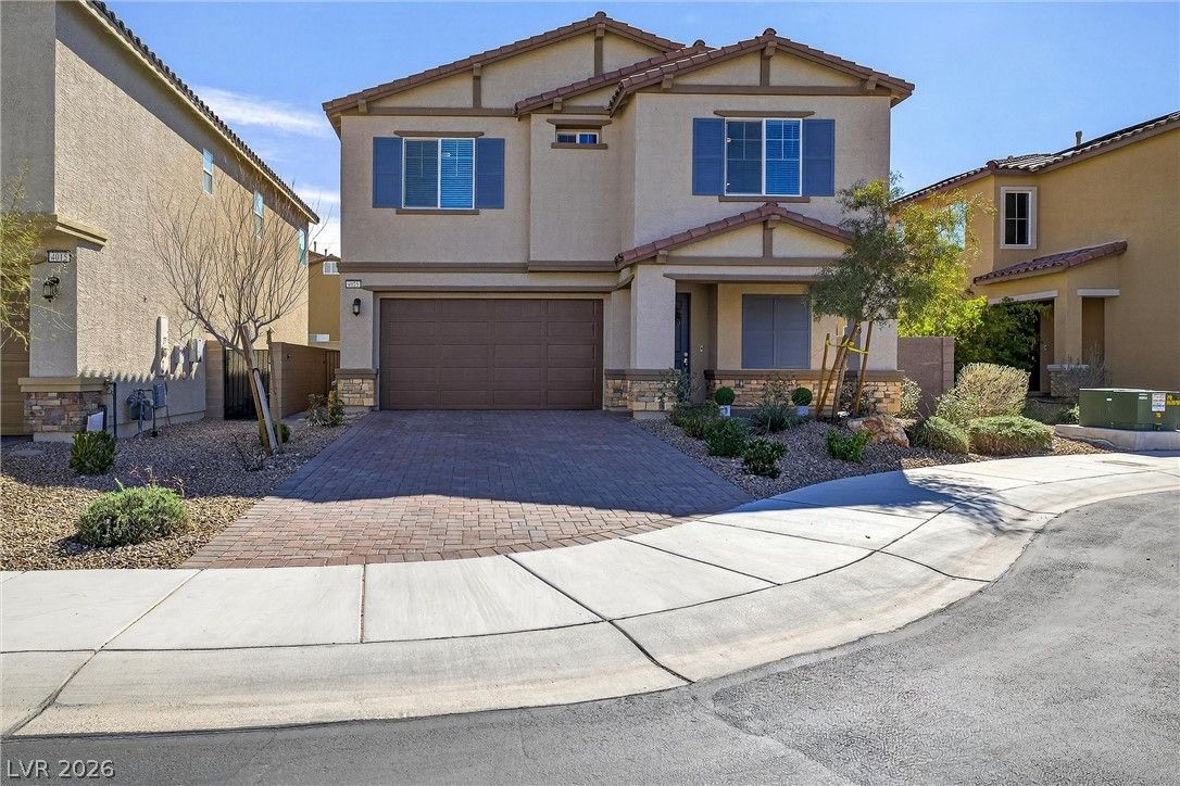 4025 Redwood Glen Court — photo 2