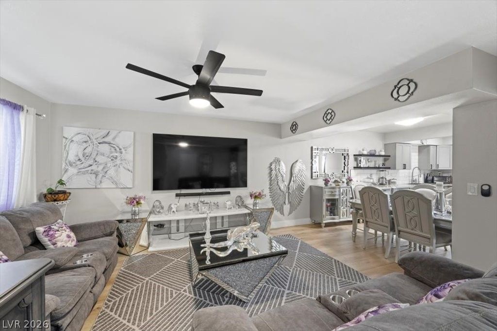 2677 Ruthe Duarte Avenue — photo 4