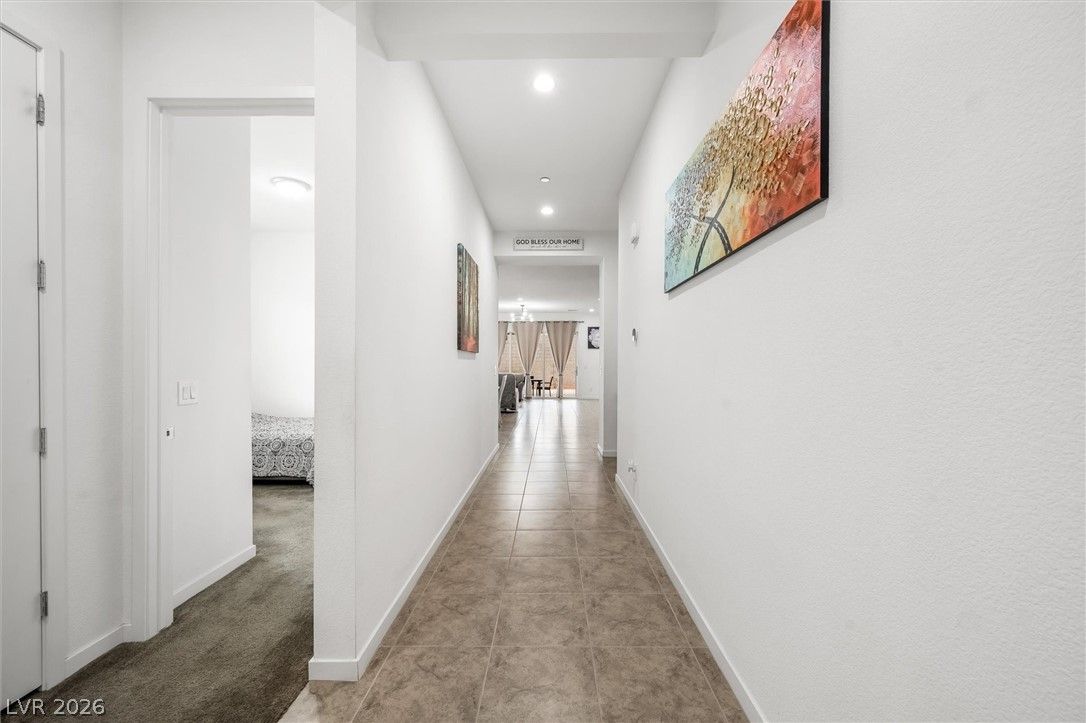 602 Desert Bluebell Court — photo 4 of 48