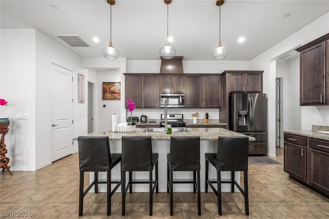 602 Desert Bluebell Court — photo 5 of 48