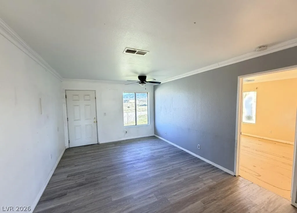 2851 Goldrush Street — photo 3