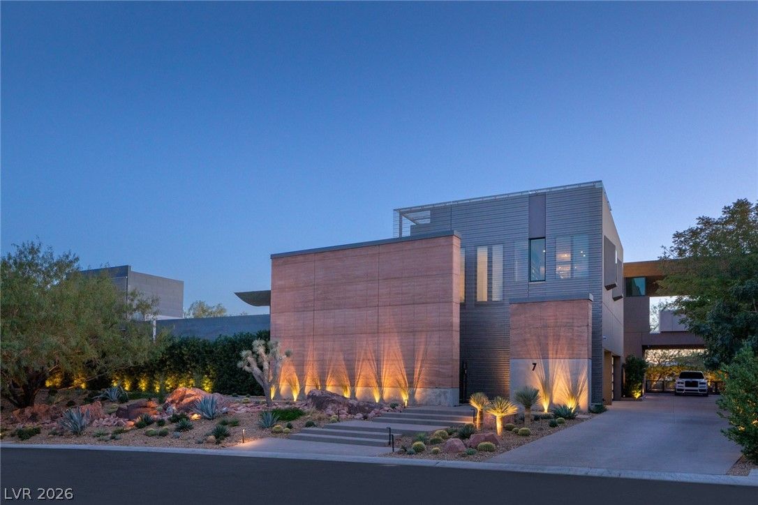 7 SABLE RIDGE Court — photo 4