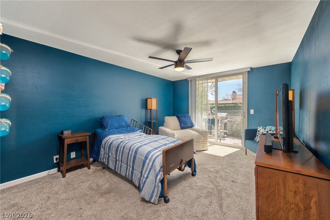 2461 El Paseo Circle — photo 5 of 19