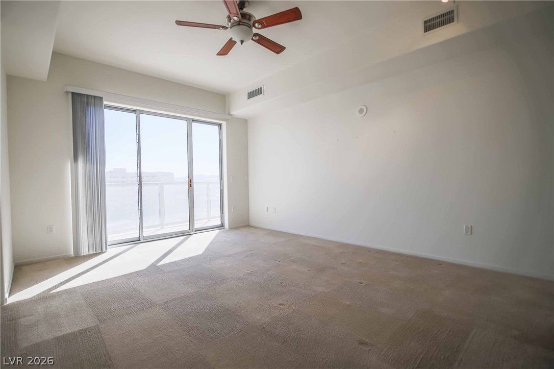 8255 Las Vegas Boulevard 819 — photo 4