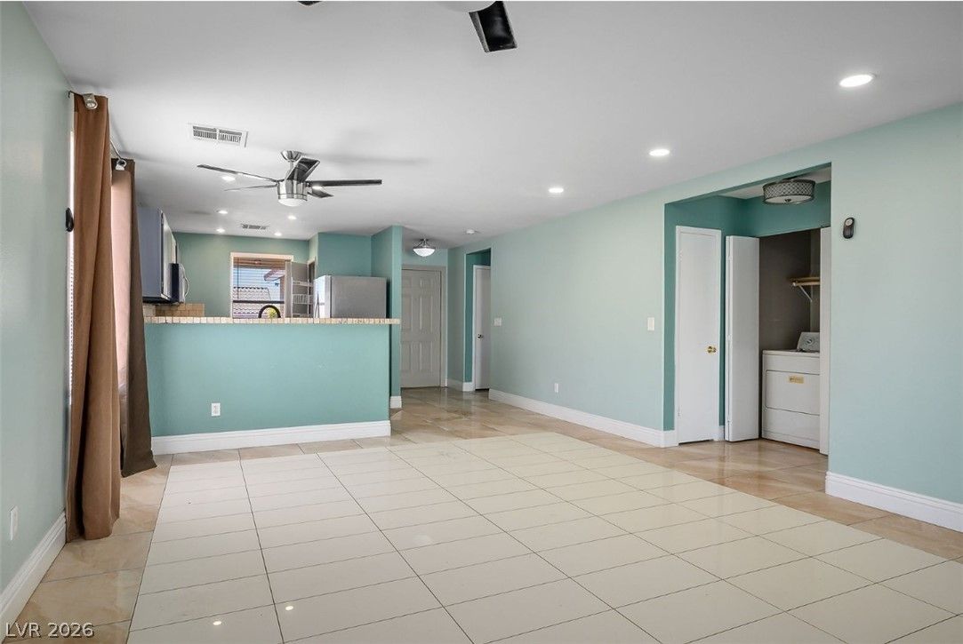 710 Ana Raquel Avenue — photo 4 of 4