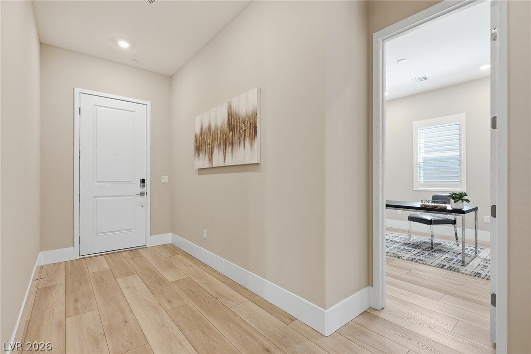 10103 Redwood Desert Drive — photo 3