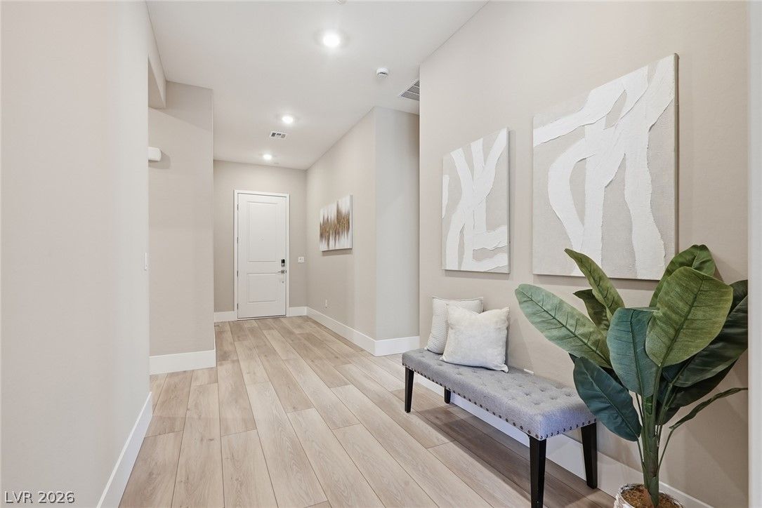 10103 Redwood Desert Drive — photo 4