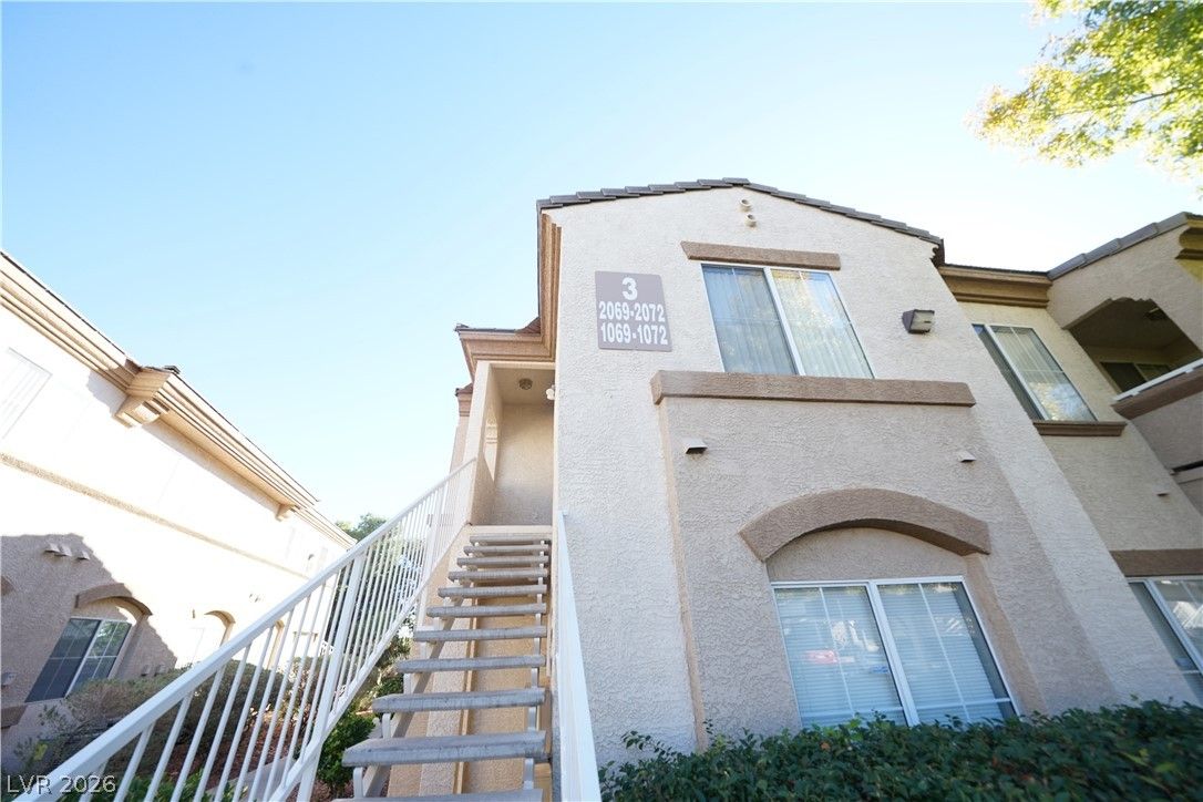 3400 Cabana Drive 1071 — photo 2