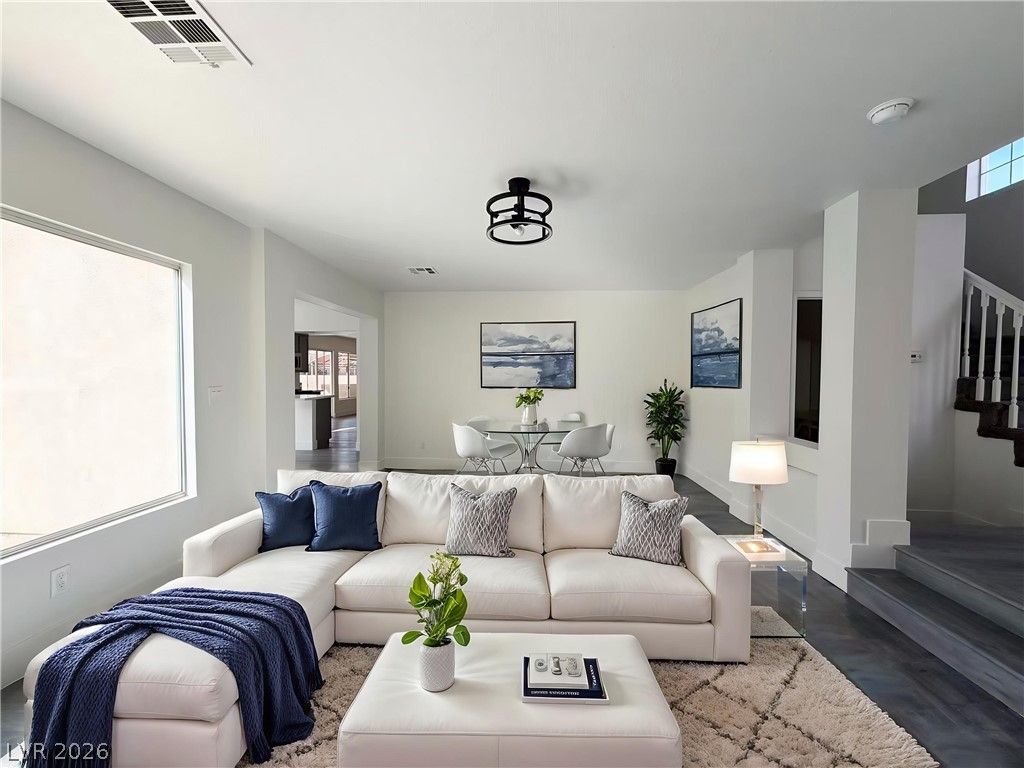 261 Delfino Way — photo 4 of 31