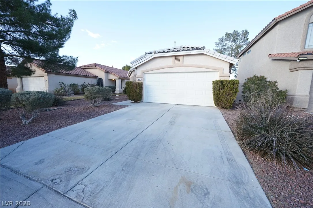 884 Worrell Avenue — photo 2