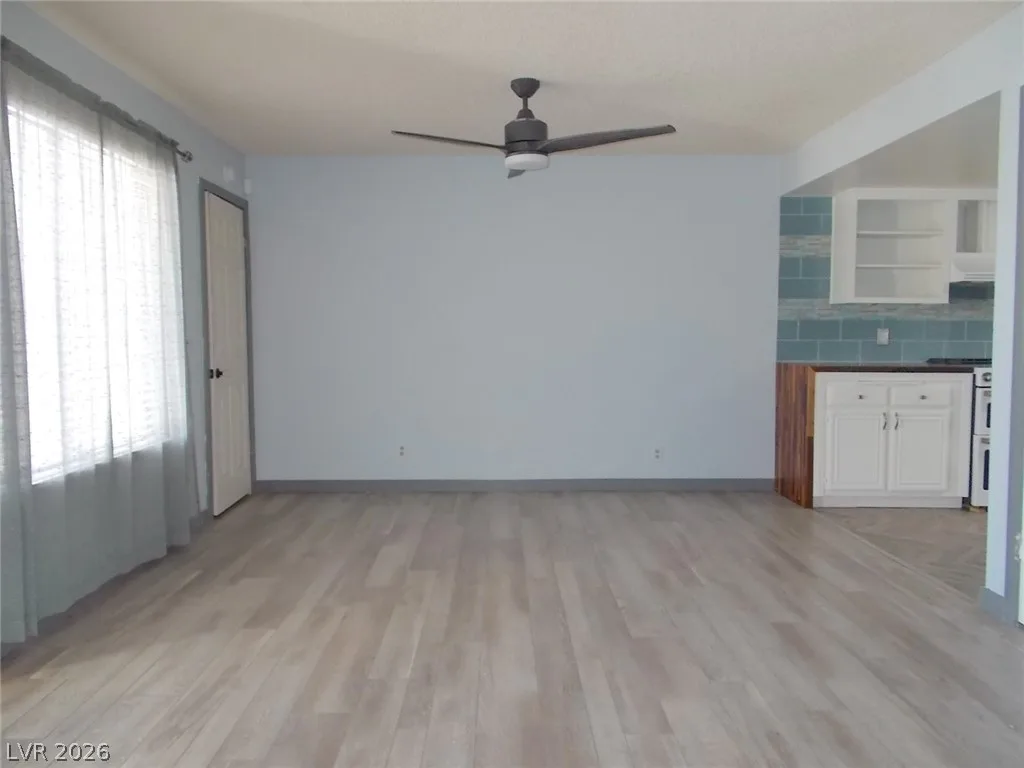 687 Marina Drive 41 — photo 3