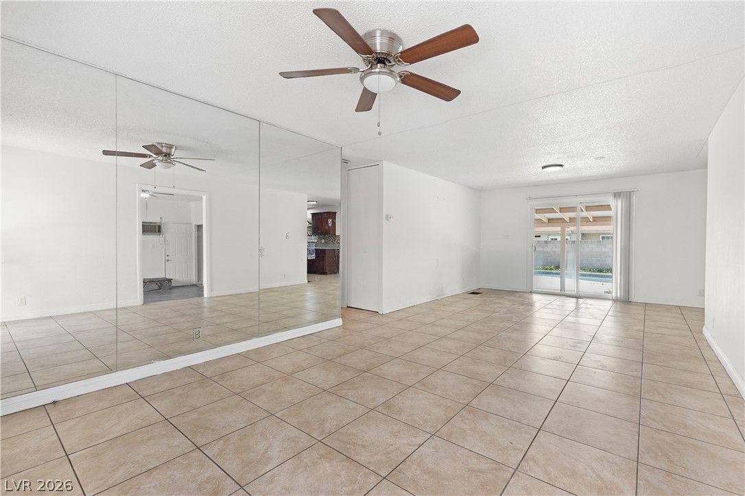 2909 Merritt Avenue — photo 5