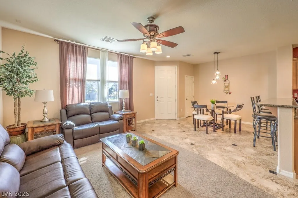 1551 Plaza Centre Drive 103 — photo 3