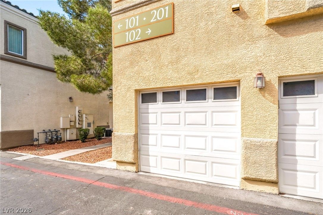 6317 Blowing Sky Street 1 — photo 3