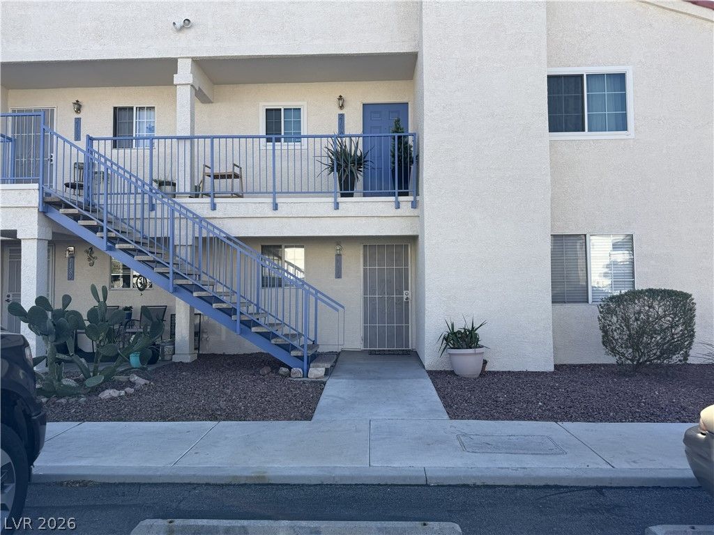 2725 South Nellis Boulevard 1190 — photo 2 of 28
