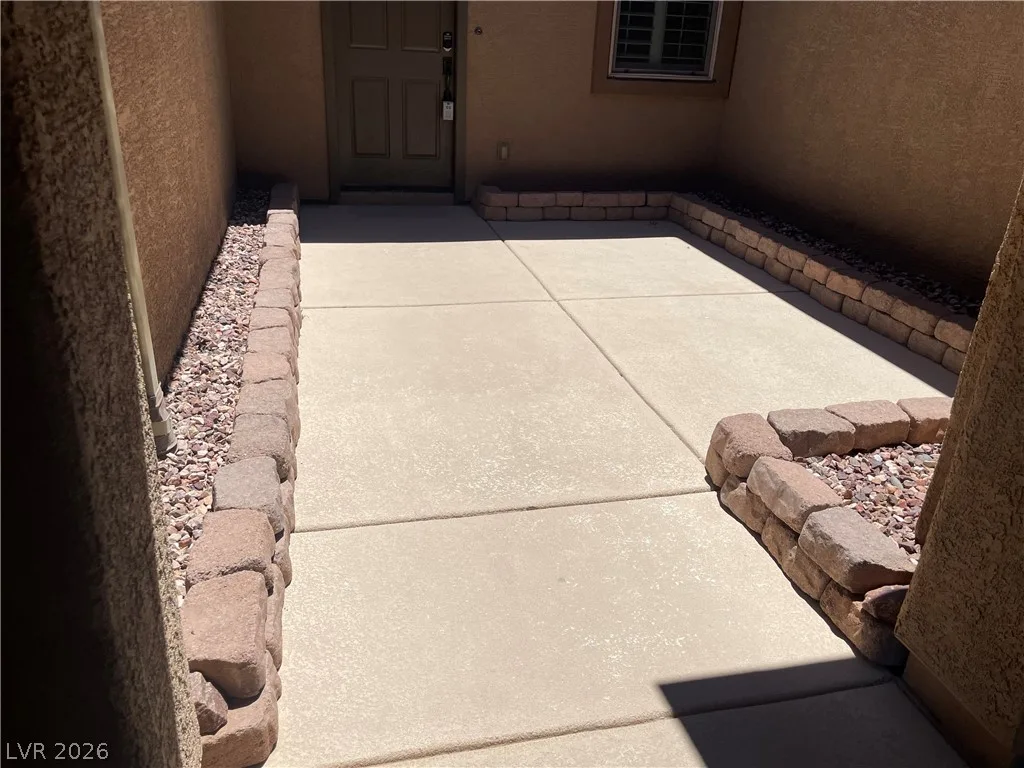 1157 Palmetto Bay Drive — photo 4 of 30