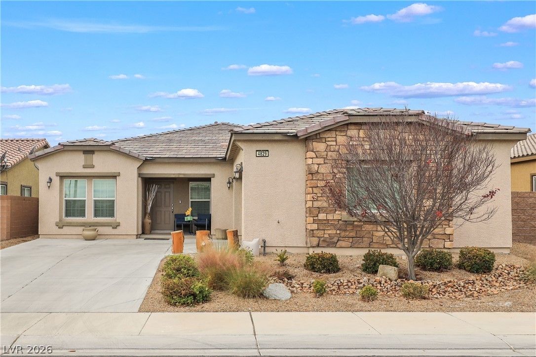 4829 Skyraider Street — photo 3
