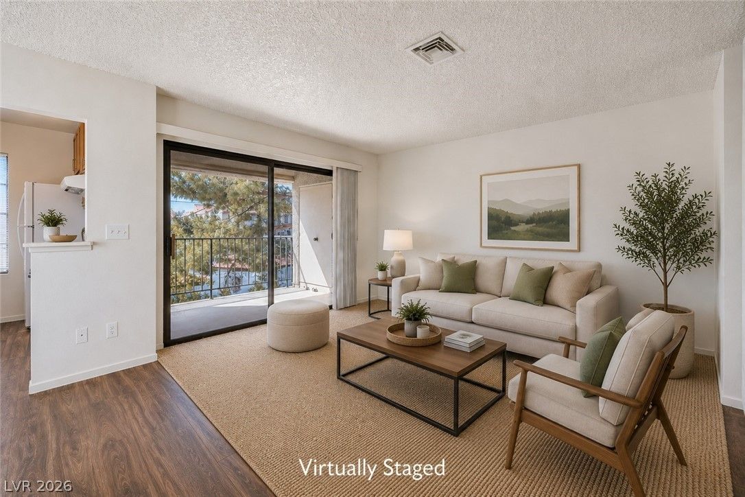 4824 Nara Vista Way 201 — photo 2 of 40
