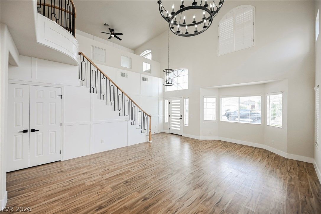 7464 Forestdale Court — photo 4