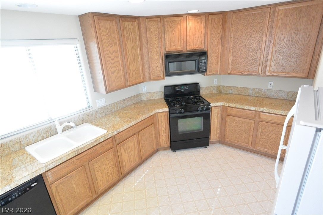 7265 Sheared Cliff Lane 101 — photo 4