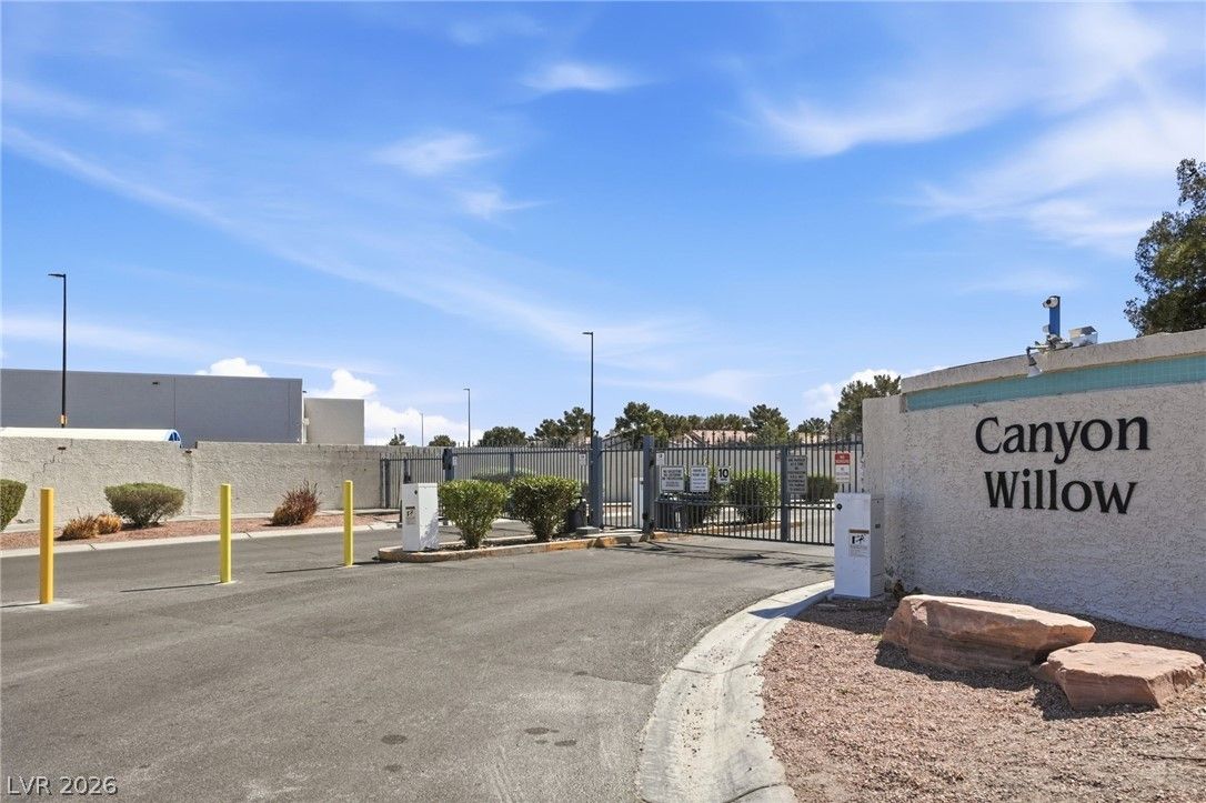 3065 Casey Drive 101 — photo 2