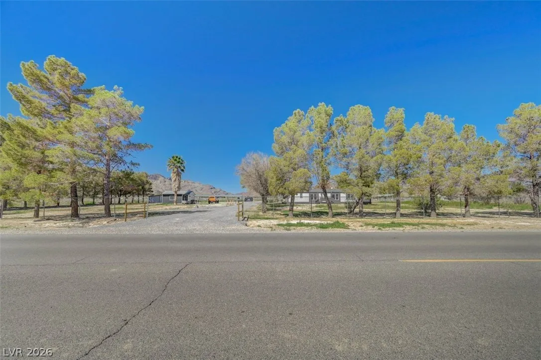 1850 West Simkins Road — photo 4