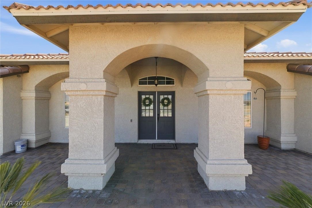 1131 China Street — photo 3