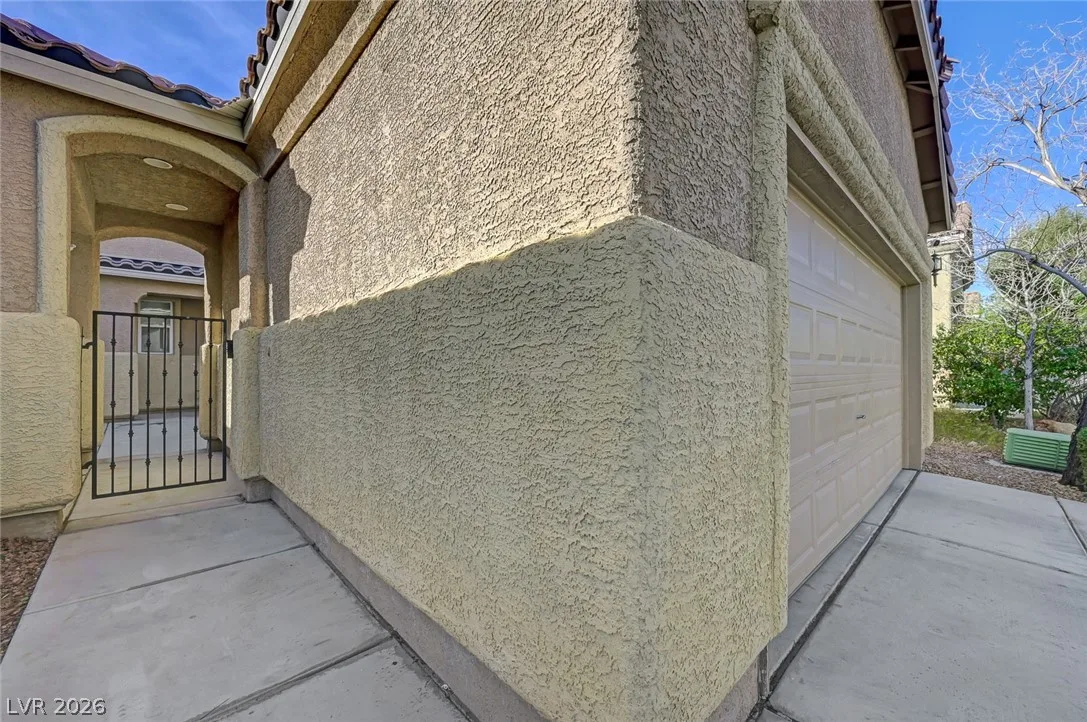 8803 Salvestrin Point Avenue — photo 4