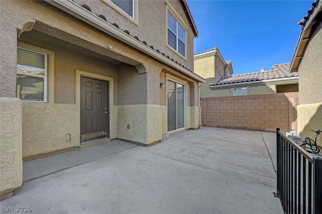 8803 Salvestrin Point Avenue — photo 5