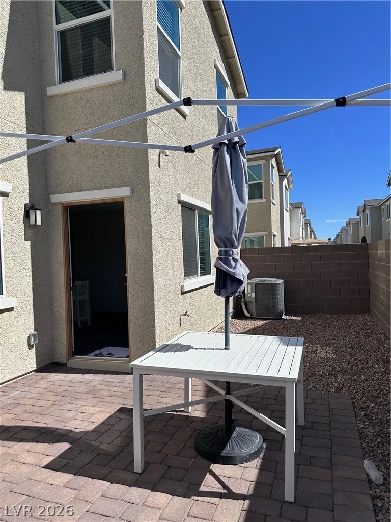 5637 Thunder Blue Avenue — photo 4