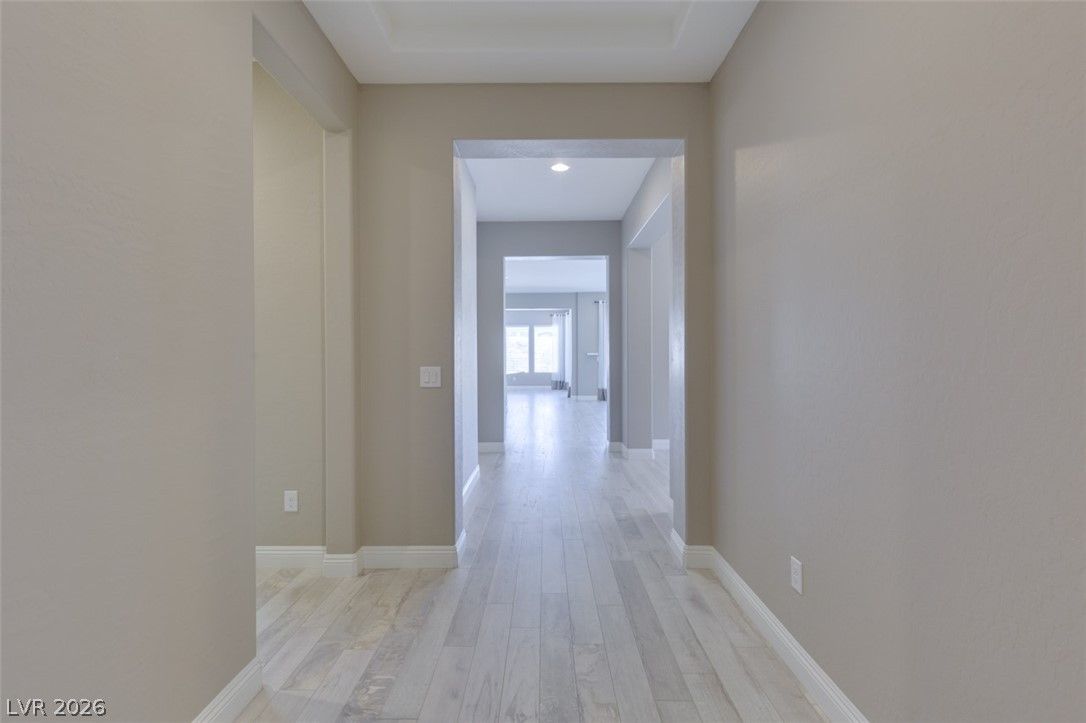 11822 Spadari Court — photo 2 of 37