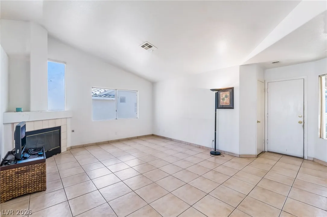 2220 Misty Ridge Circle — photo 3