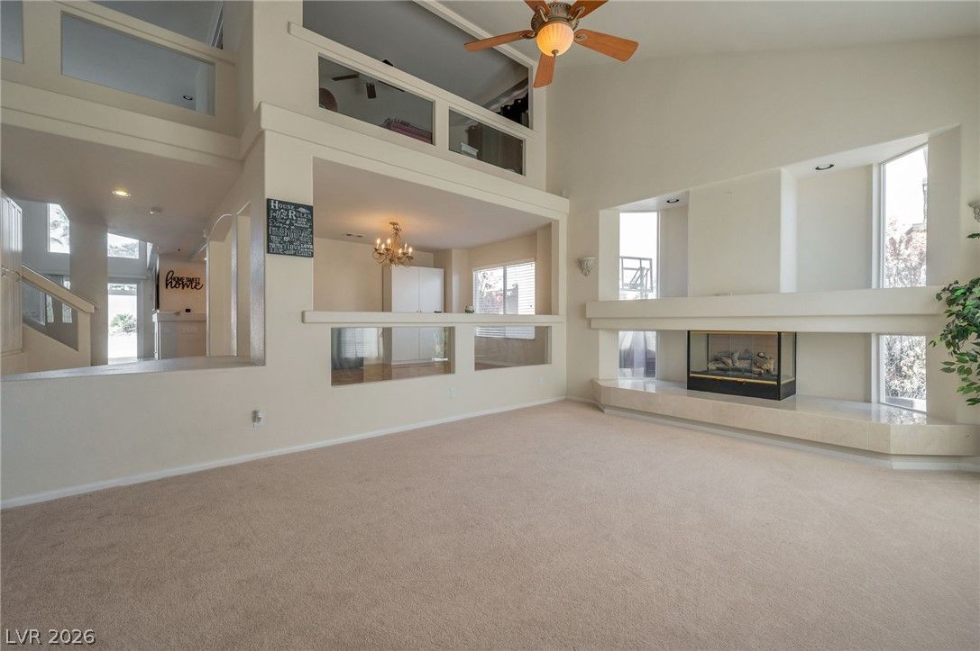 7685 Golden Lantern Court — photo 3
