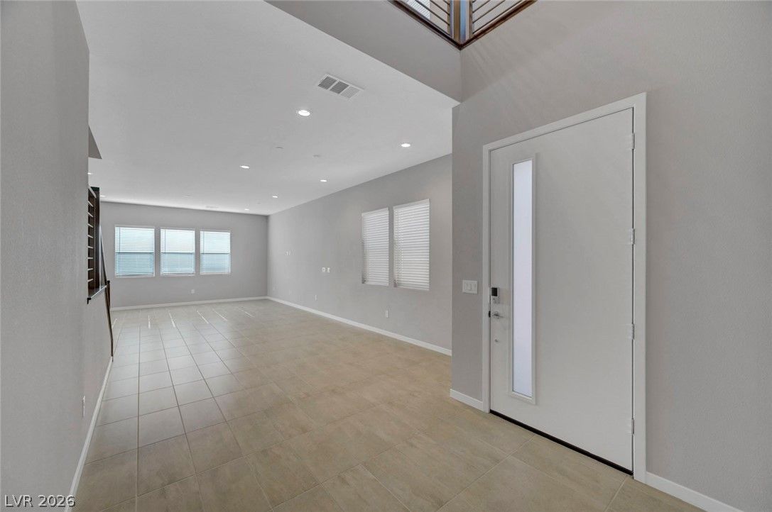 9075 Rolling Pietra Street — photo 5