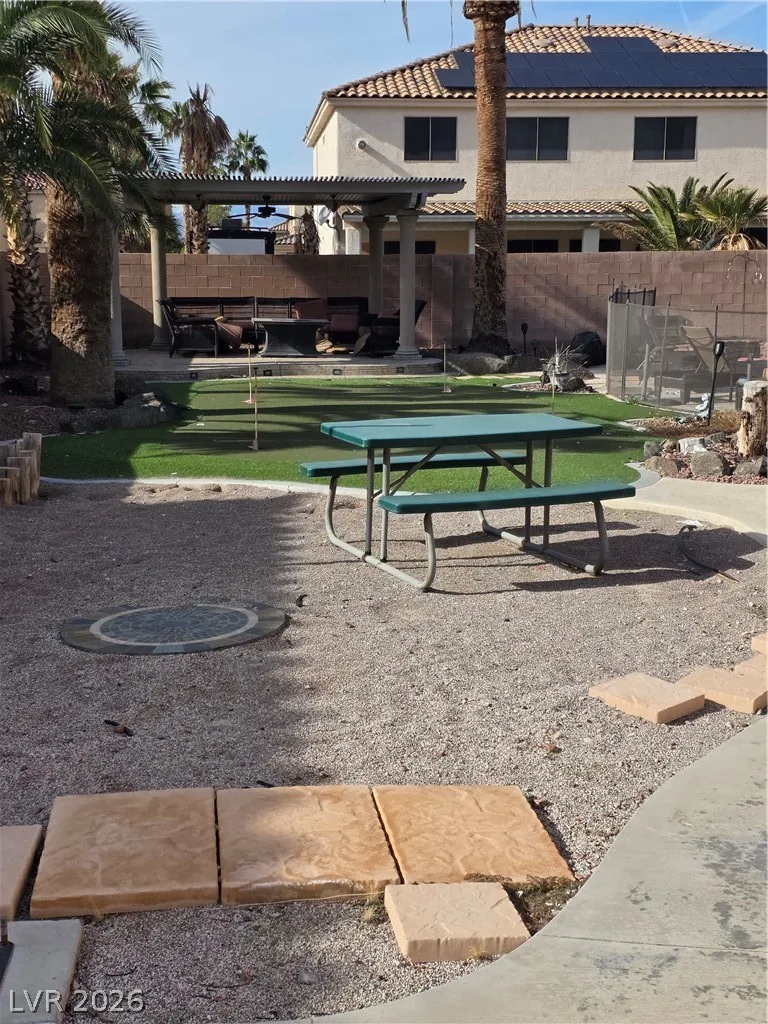 519 Sunrise Villa Drive — photo 4