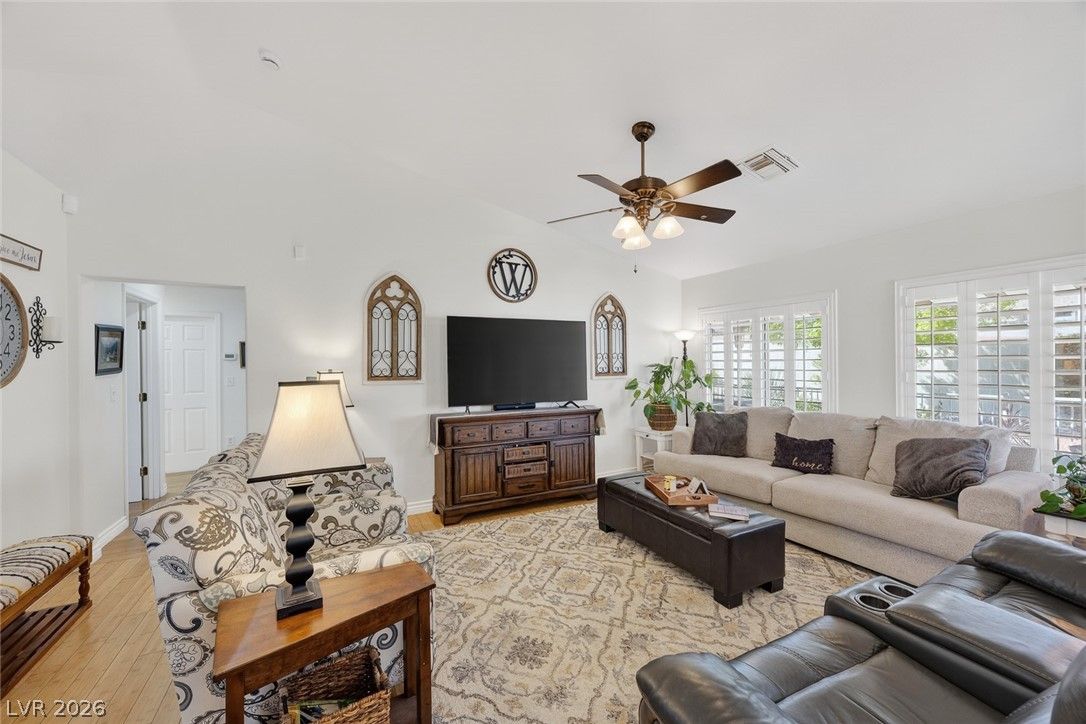 2535 Cog Hill Lane — photo 3