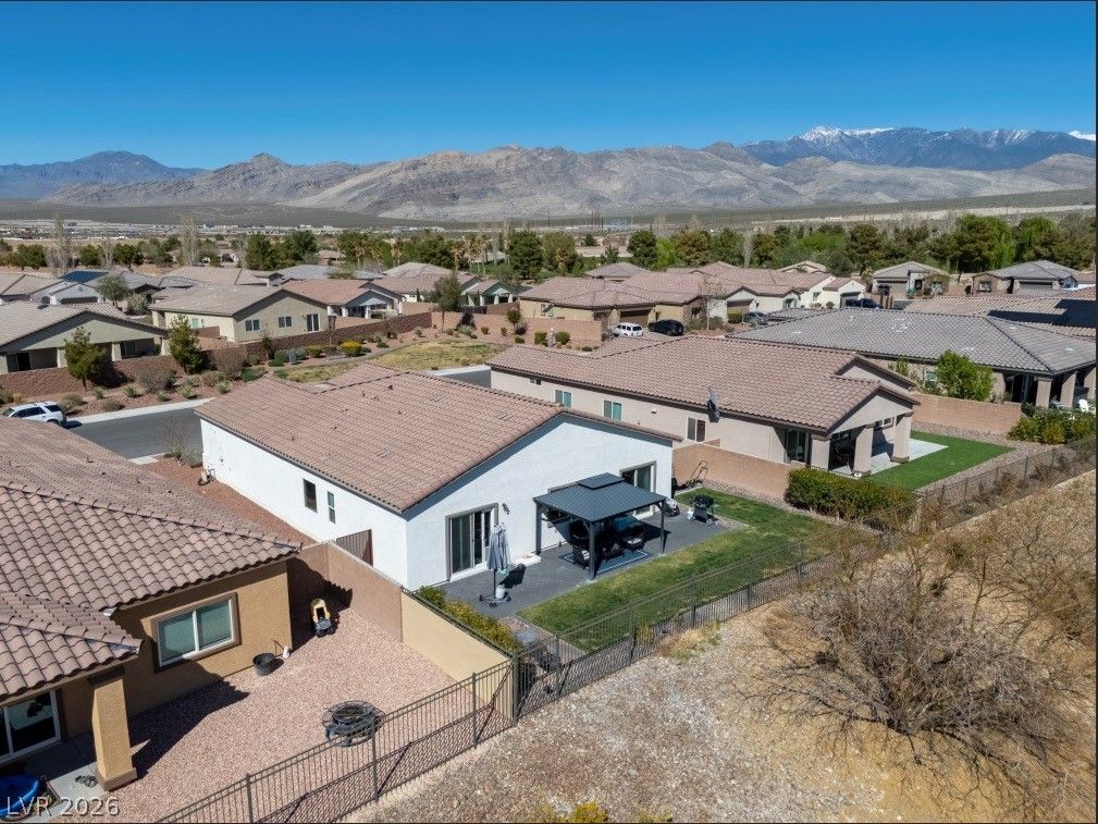5675 East La Campana Drive — photo 2