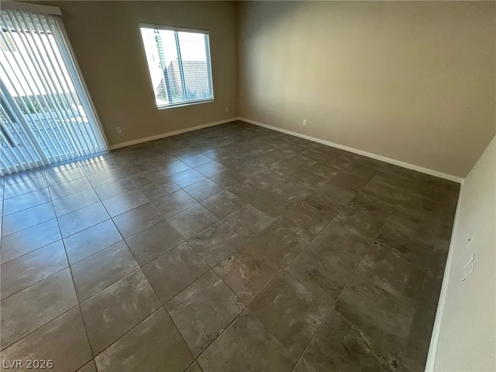 7526 Pink Mimosa Avenue — photo 4
