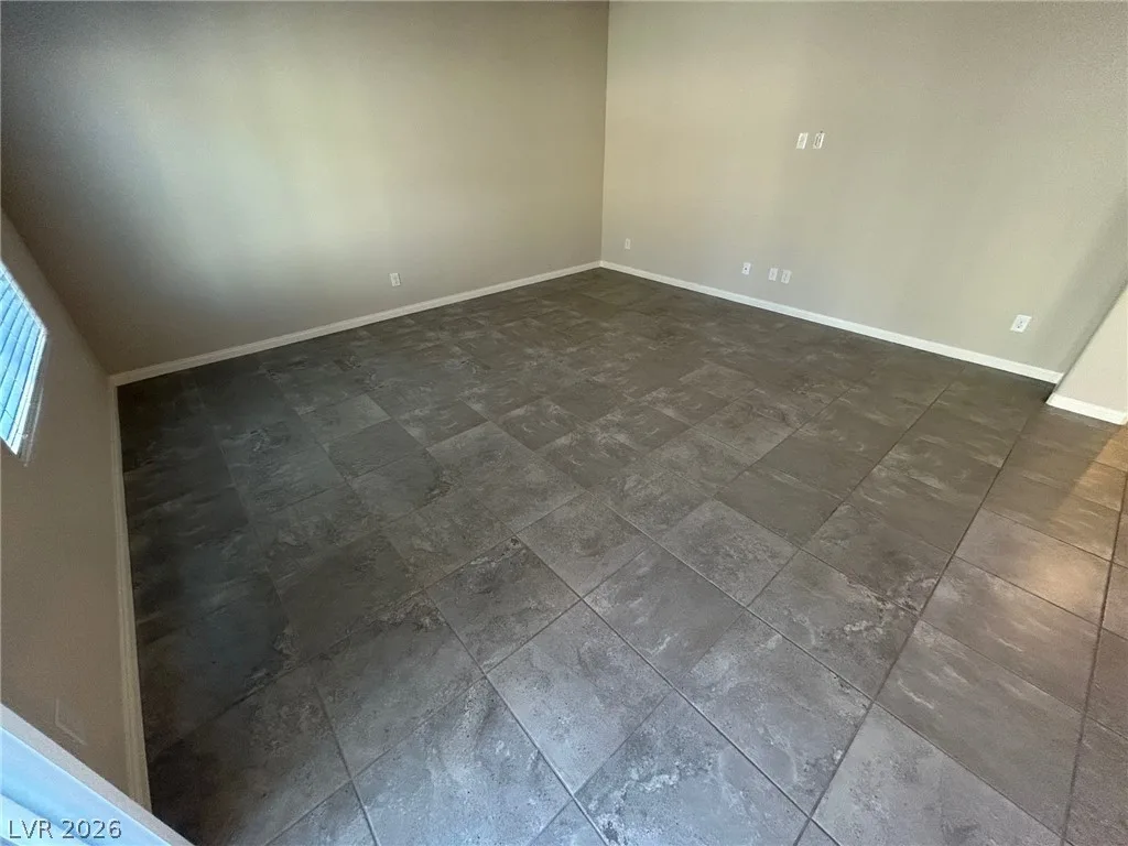 7526 Pink Mimosa Avenue — photo 5