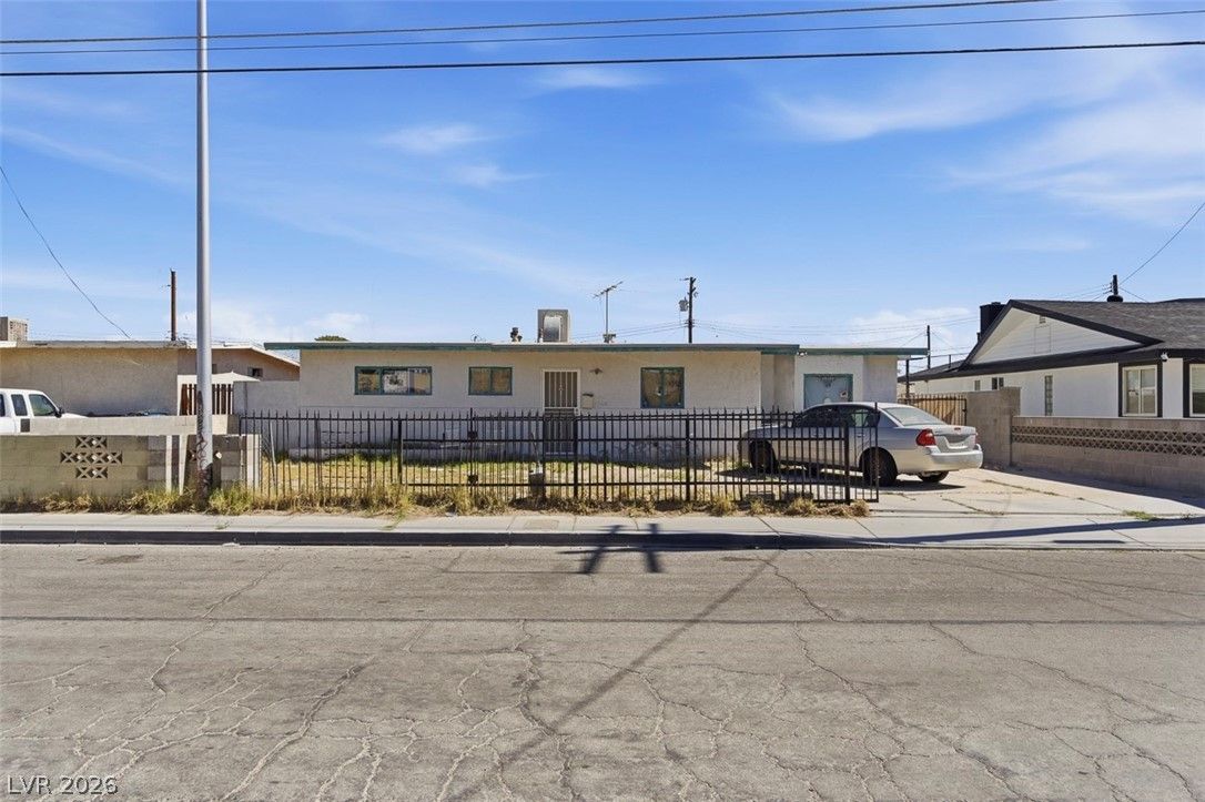 1708 Ferrell Street — photo 2
