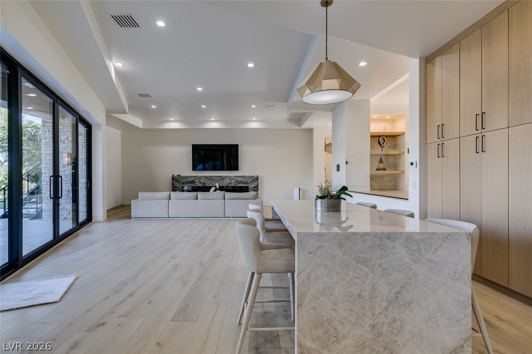 14 Promontory Ridge Drive — photo 3